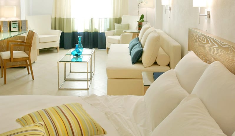 Petasos Beach Resort & Spa-Superior Room With Sharing Pool 2_12289